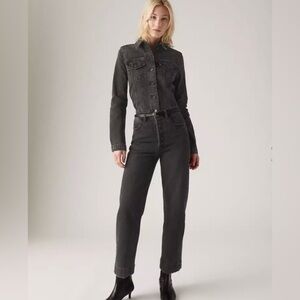 NWT Levi’s Ribcage Straight Ankle